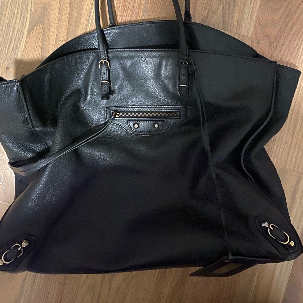 100% Authentic Balenciaga Leather Bag